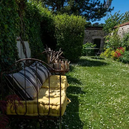 Ferienhaus House With Garden In The Heart Of